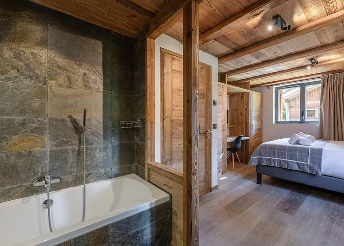 Chalet Luxueux Avec Et Vue Sur Mont Blanc - Fr-1-343-253